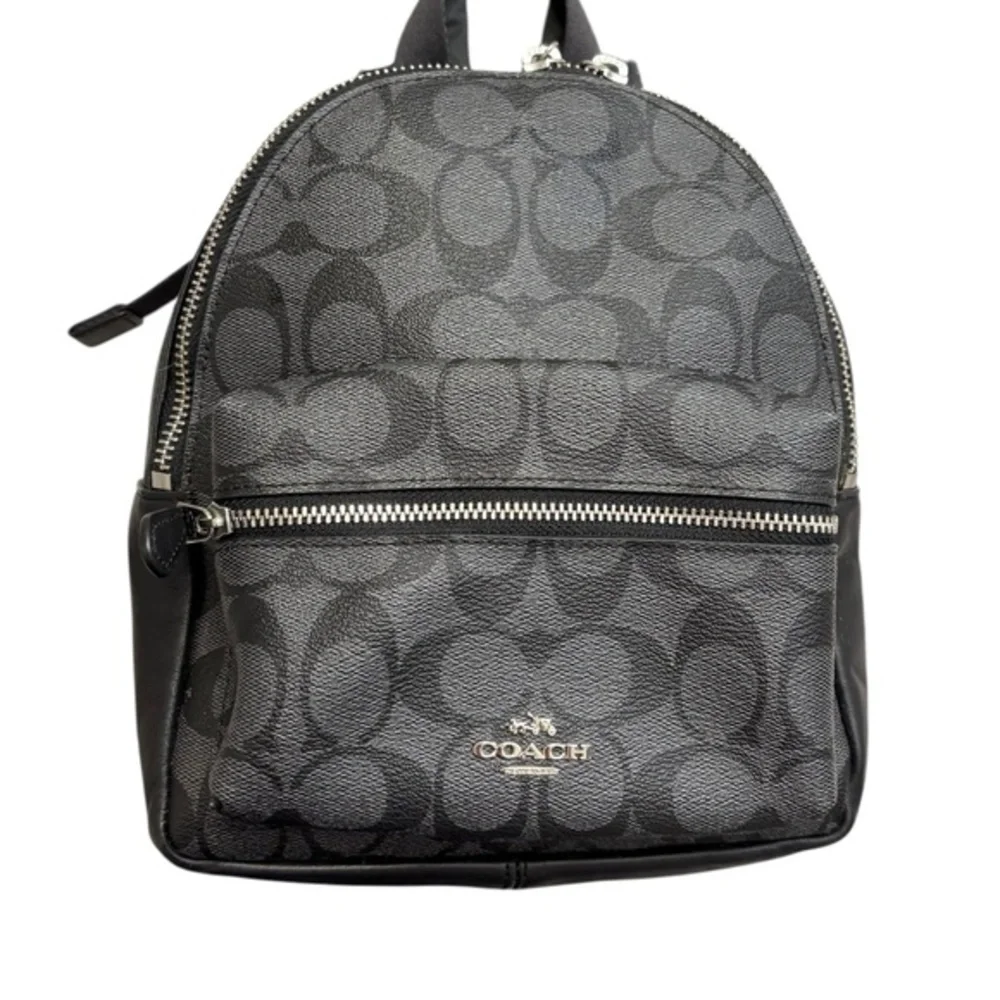 nike amazon backpacks Comfortable & Versatile Brasilia Backpack - Black Size:6 PACK Sways while a zipped Can You Bring Fishing